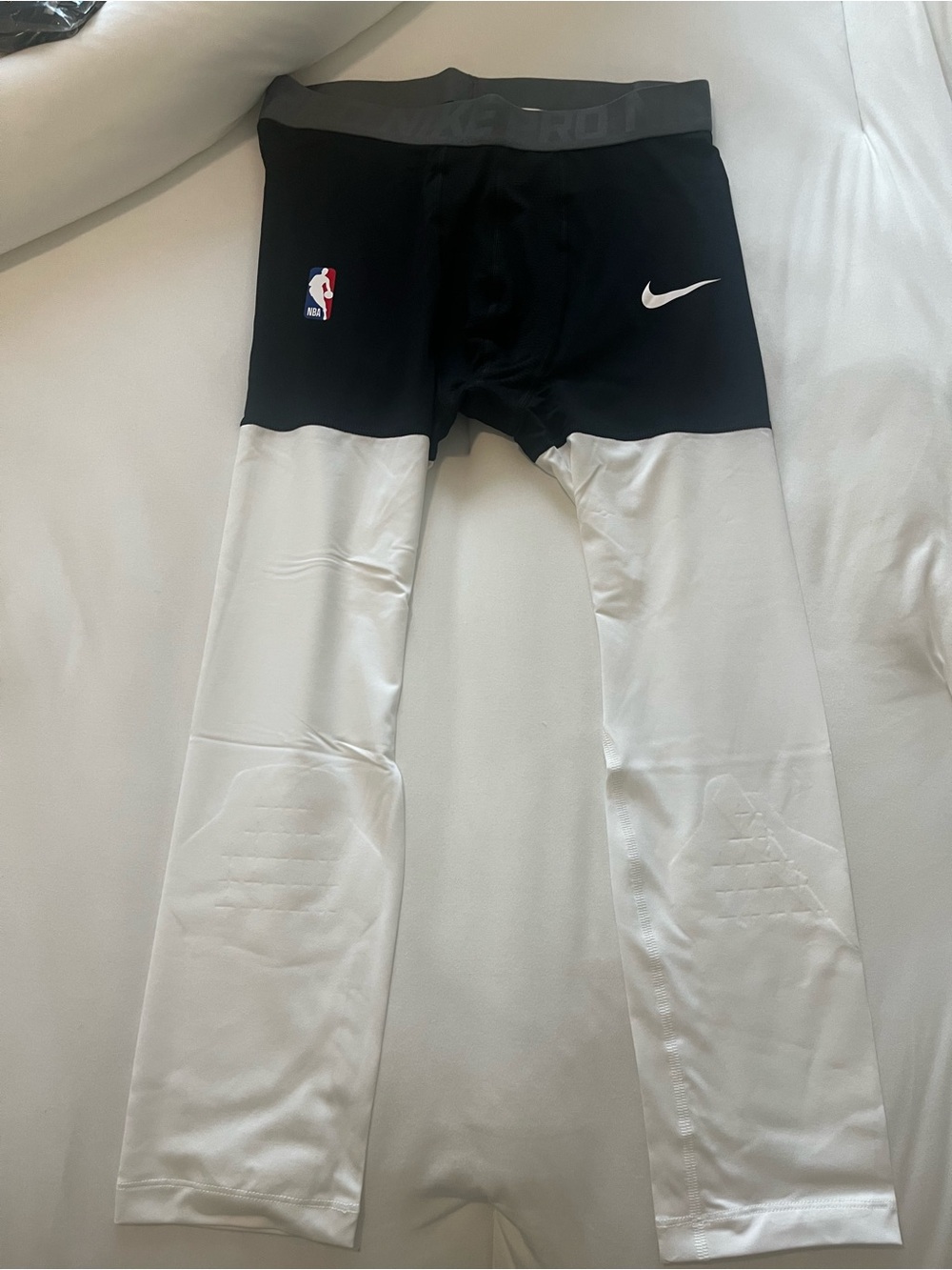 Nike Pro NBA 3/4 Length Compression Pants Mens Size L-Tall Black White Dri-Fit
